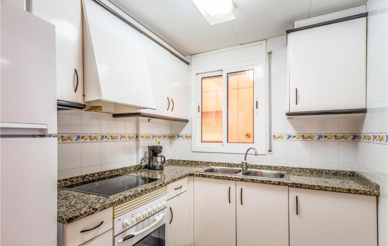Awesome Apartment In Blanes Ngoại thất bức ảnh